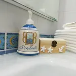 La Finestrella 3* جنوى