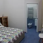 La Finestrella 3* جنوى