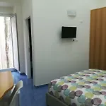 La Finestrella فندق مبيت وإفطار