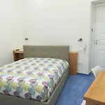 La Finestrella 3* جنوى
