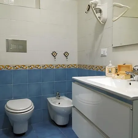 La Finestrella 3* גאטה