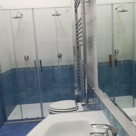 לינה וארוחת בוקר La Finestrella גאטה